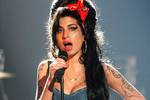 Revelan resultado autopsia a Winehouse.