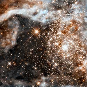 ¿Cómo saben los astrónomos el peso de las estrellas?