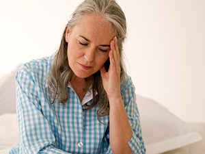 Ser bilingüe retrasa el Alzheimer.