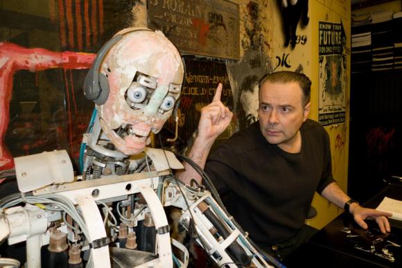 ¿Podría enamorarse de un androide?