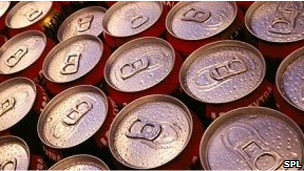 Vinculan consumo de bebidas gaseosas a conducta violenta