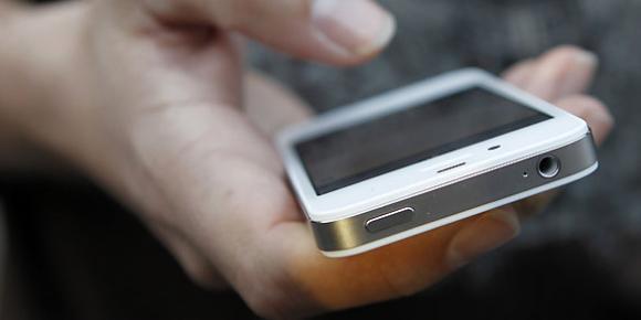 Un fallo en el sistema de localización, sospechoso de la corta duración de la batería del iPhone 4S