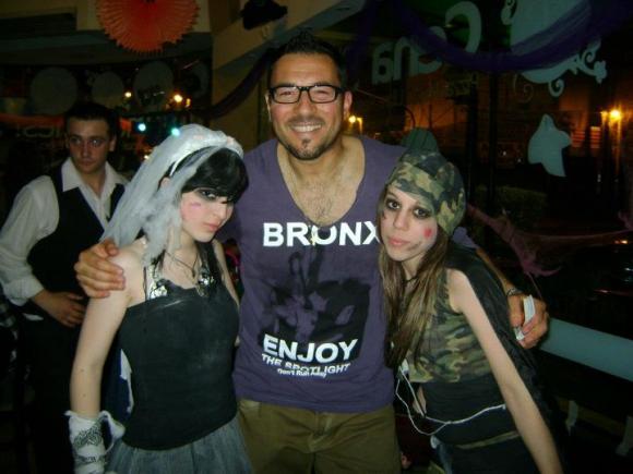 SHOW GUSTAVO SANTILLAN VIERNES 4 OCT EN CATALEJO