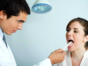 ¿Por qué decimos “aaa” cuando vamos al médico?