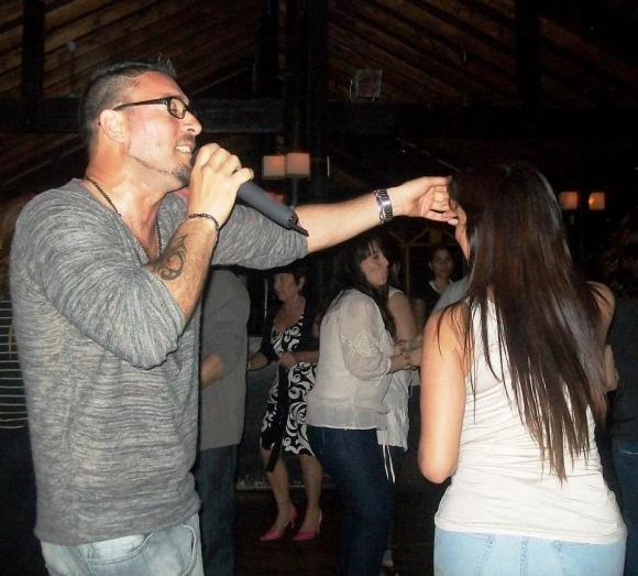 SHOW GUSTAVO VIERNES 11 DE NOV. EN DIE ENGEL-ESCOBAR(EVENTO PUBLICO)