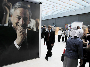 Fotos y testimonios anónimos rescatan figura de Kirchner