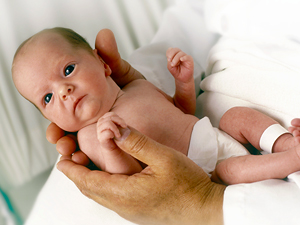 Los niños que nacen por cesárea sufren más alergias