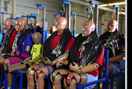 ¿Por qué los ¨dummies¨ de las pruebas de colisión de los coches tienen ese nombre?