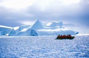 LOS AGUJEROS DE OZONO NO GENERAN CALENTAMIENTO GLOBAL SINO FRIO