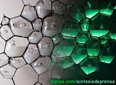 La primera bombilla que está viva