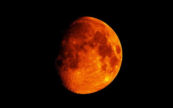 Un espectacular eclipse volverá la Luna roja y gigante este sábado