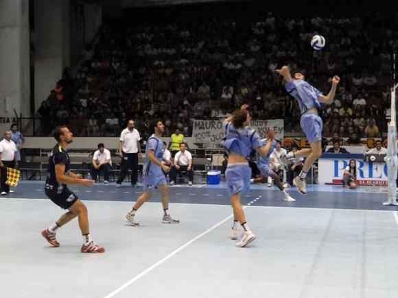 Jujuy Vóley pasó su primer weekend de Liga con un gran apoyo local