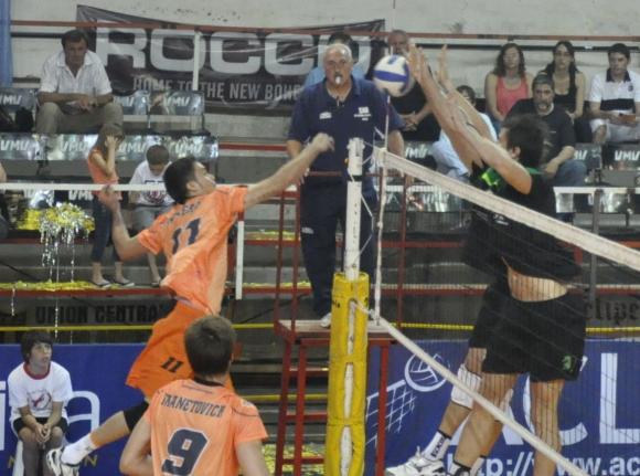 Catamarca volvió al triunfo frente a Lechuzas Villa María