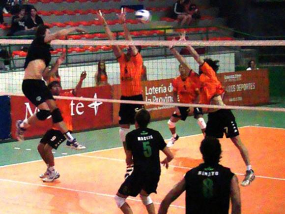 Buenos Aires Unidos no pudo con Catamarca Voley en Mar del Plata