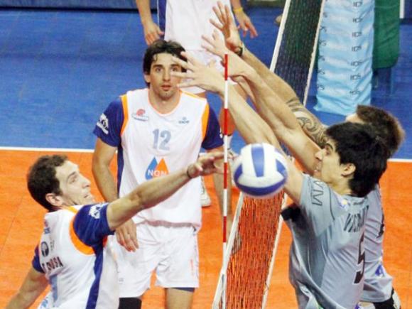 Gigantes del Sur sigue entrenando a la espera del reinicio de la Liga