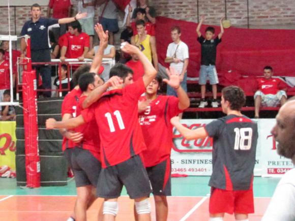 Gran recuperación de Chovet que volvió al triunfo tras dos derrotas