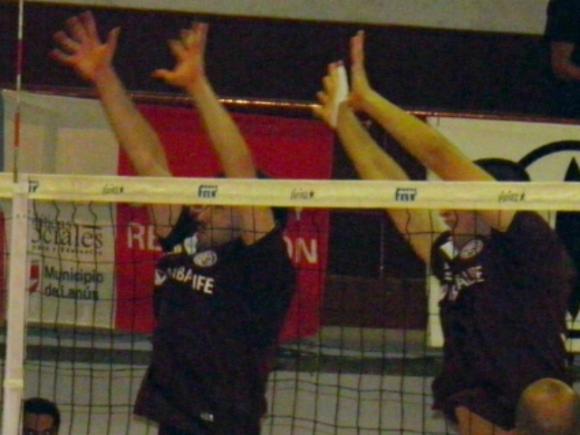 Ciudad de Buenos Aires ganó y es el único escolta del campeonato