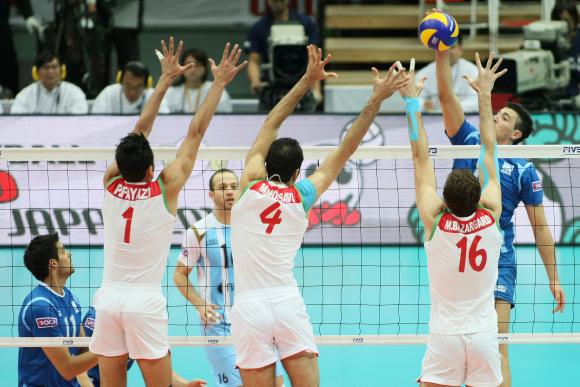 COPA DEL MUNDO 5° FECHA: ARGENTINA 2 - IRÁN 3