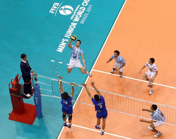 MUNDIAL JUVENIL 2011: ARGENTINA 2 - SERBIA 3