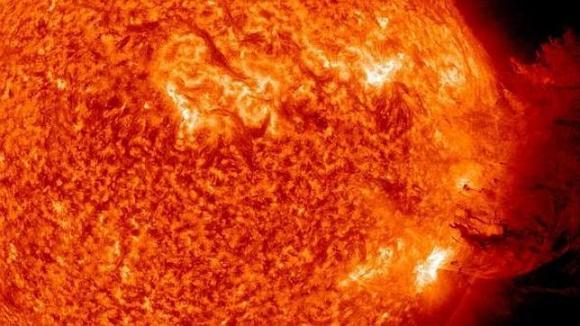 Europa advierte del riesgo «creciente» de una tormenta solar catastrófica