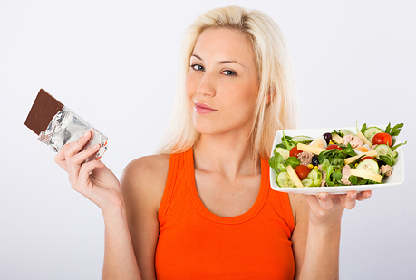 Comer menos mantiene el cerebro joven