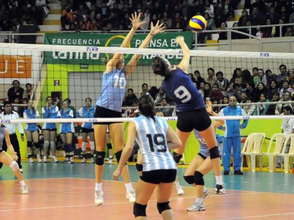 SUDAMERICANO: ARGENTINA VA CON URUGUAY