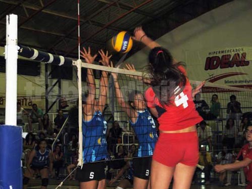 PRE MENOR: PARTIDAZO ENTRE ARGENTINA Y CHILE EN EL TRÉBOL