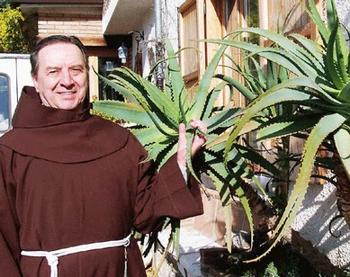 Franciscano cura el cancer. ¡ES TU TURNO!