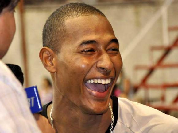 El venezolano Kervin Piñerúa y el arte de sonreír