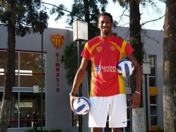 La ¨Bomba¨ Márquez, una de las armas de Sarmiento