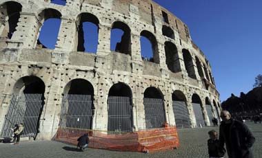 Coliseo de Roma sufre daños en Navidad.